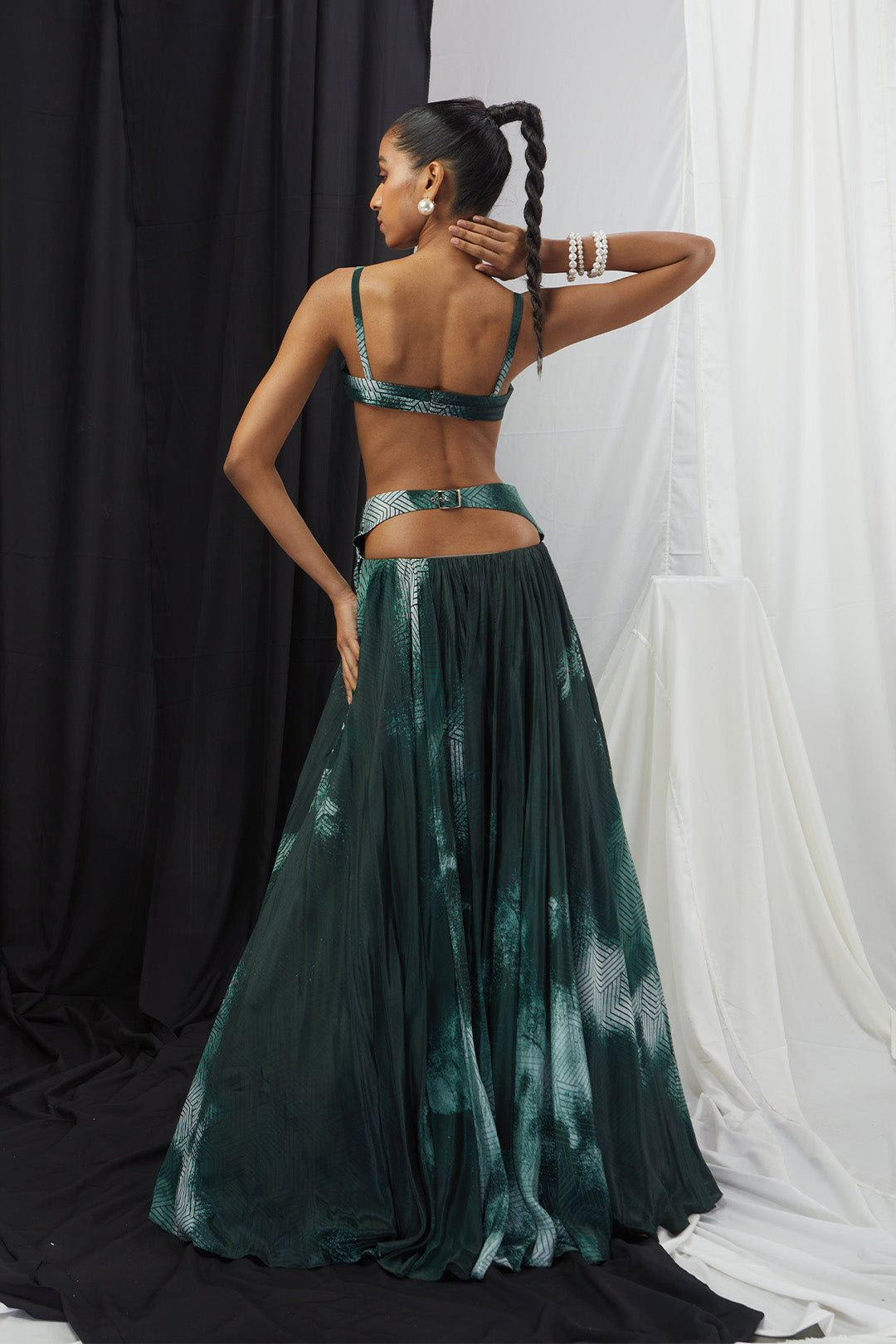 Back Cutout Detail Printed Skirt Set