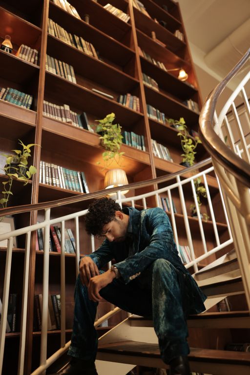 Varun Agrawal in our Jade Blue Blotched Print Blazer, Jade Blue Blotched Print Velvet Pants and Jade Blue Lurex Blotch Printed Shirt with Lining from Matrix Collection