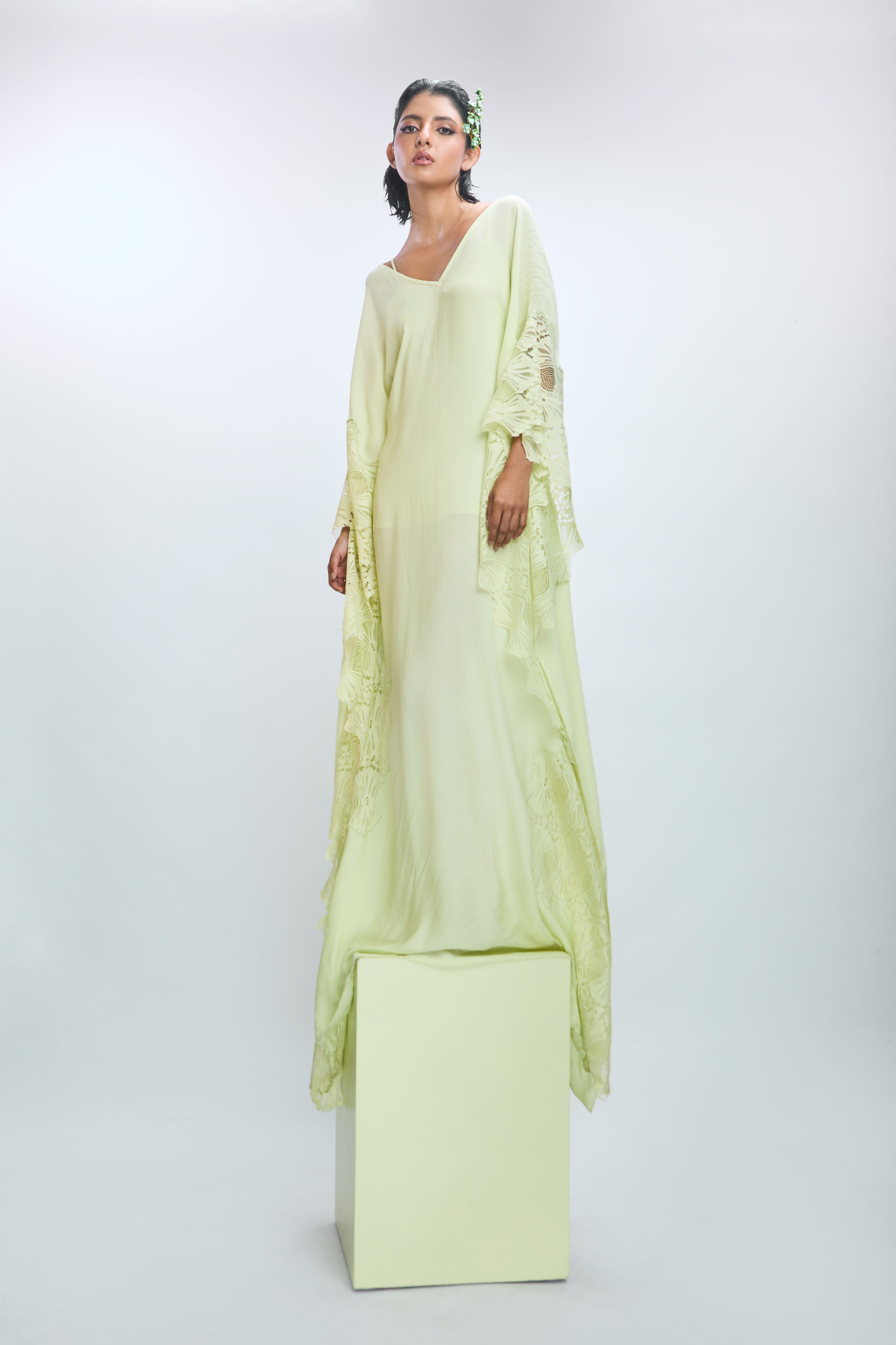 Kaftan with Chantilly sleeve detailing