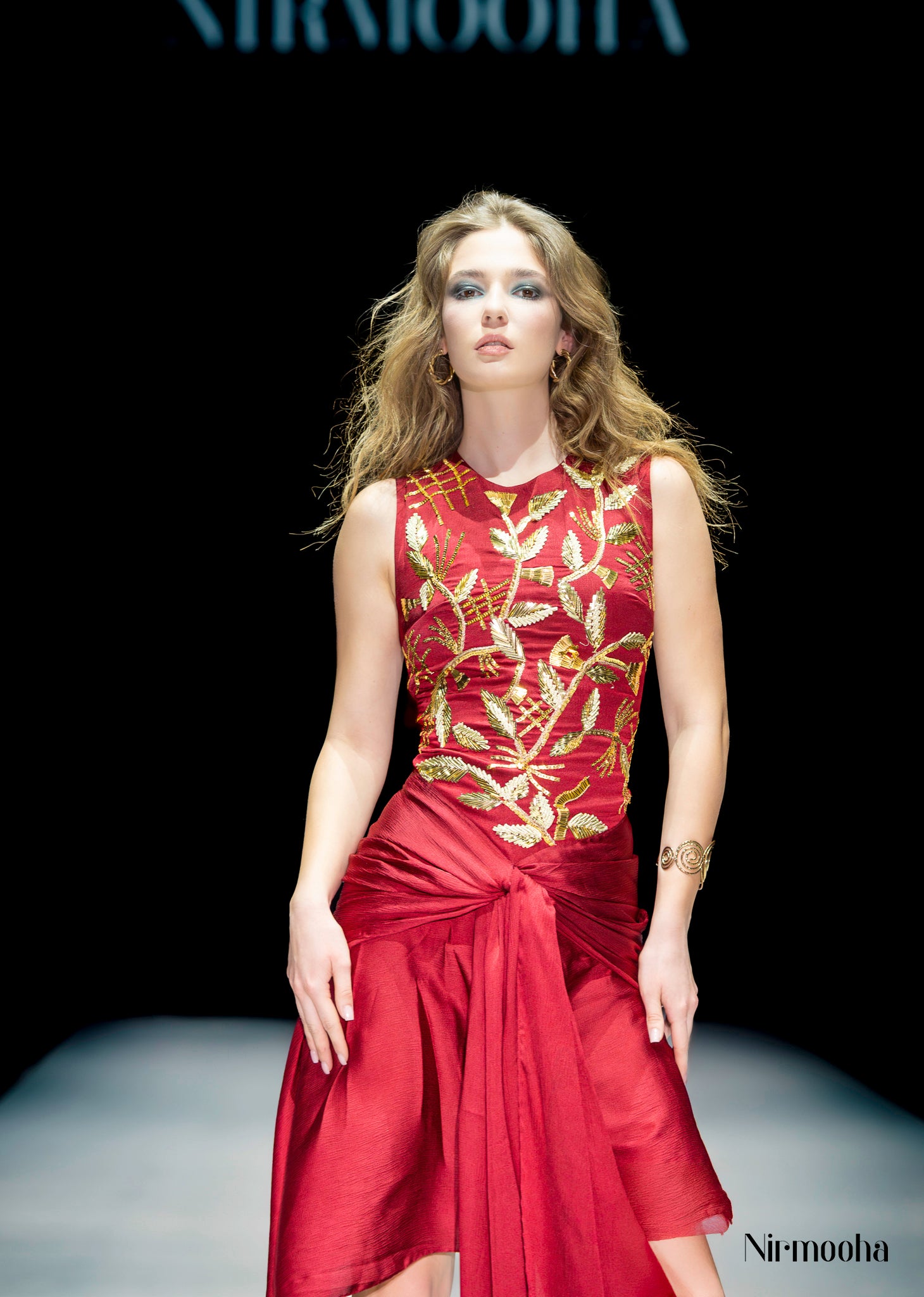 Ember Asymmetric Wrap Set