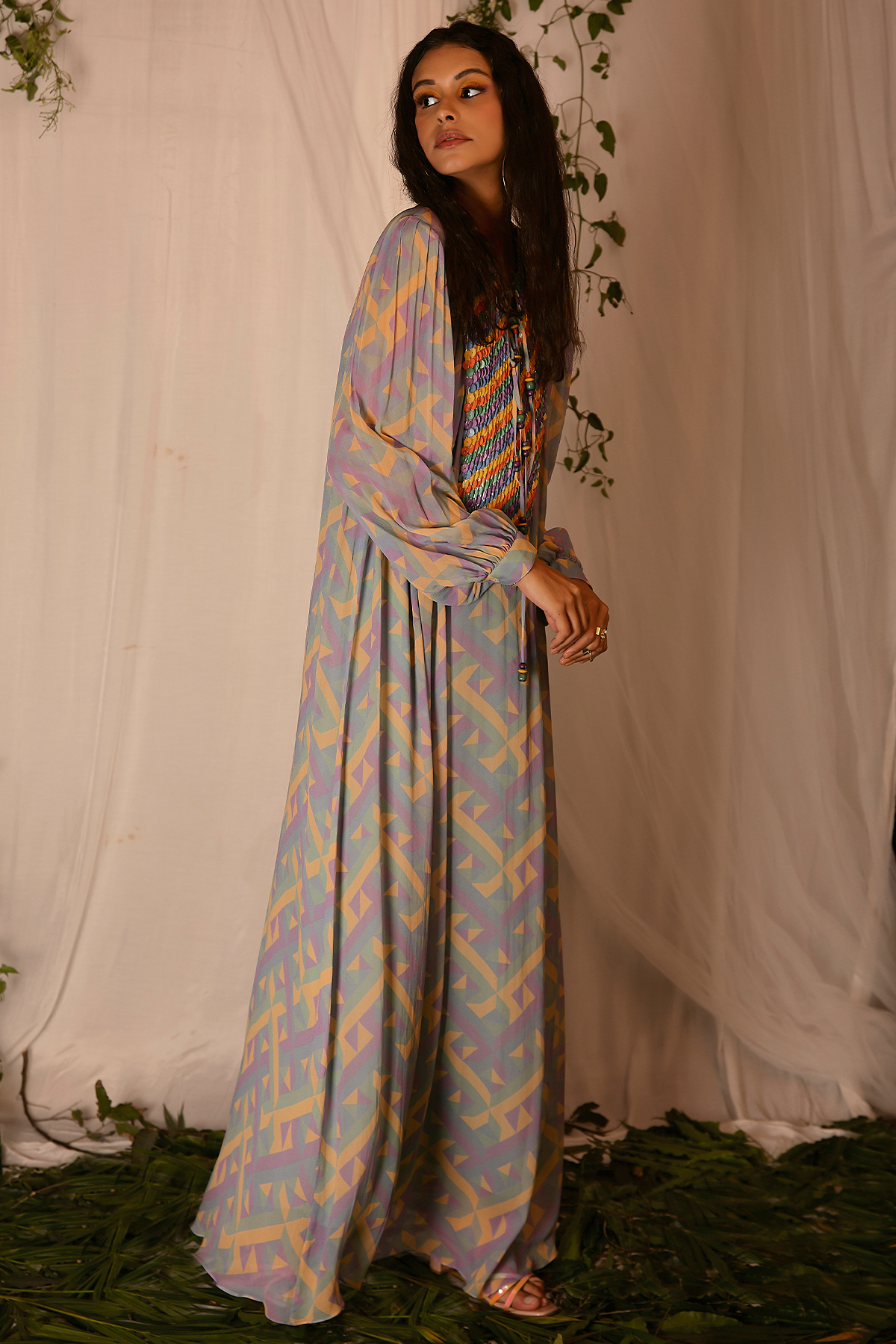 Hand-embroidered Printed Kaftan with Slip