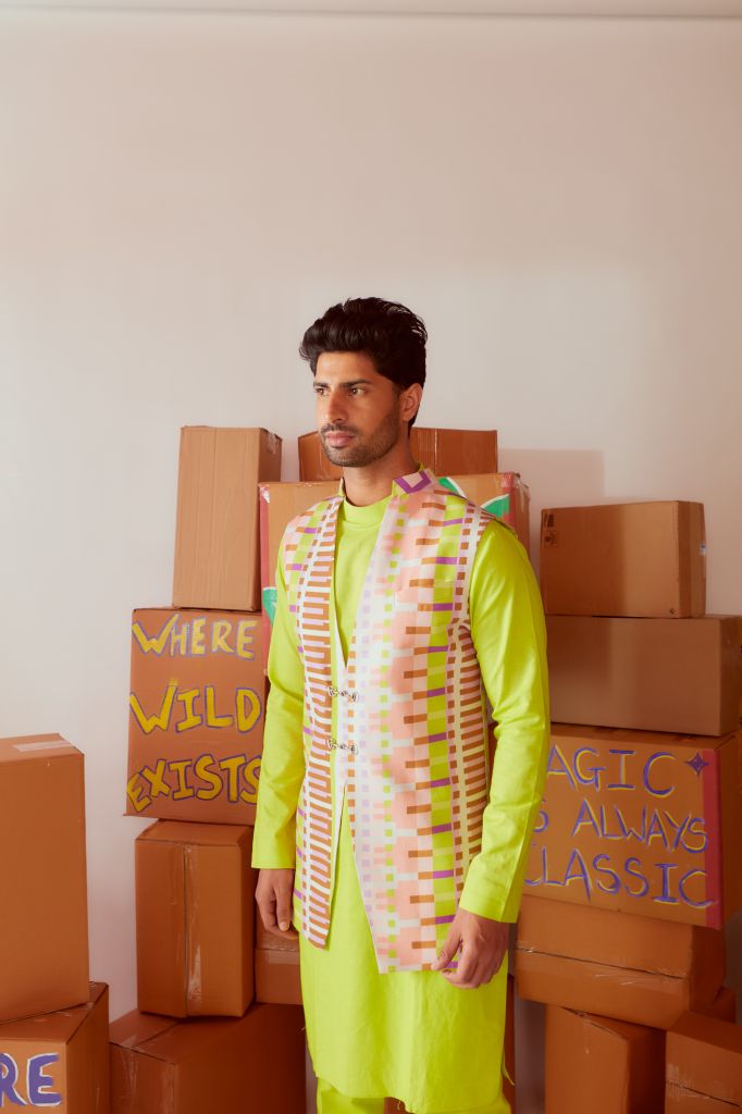 Kurta Set with Long Bandi