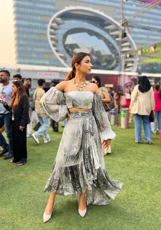 Kinjal Bhanushali in our Forest Printed Off-Shoulder Crop Top with Balloon Sleeves paired with Forest Printed Asymmetrical Skirt from Matrix Collection
