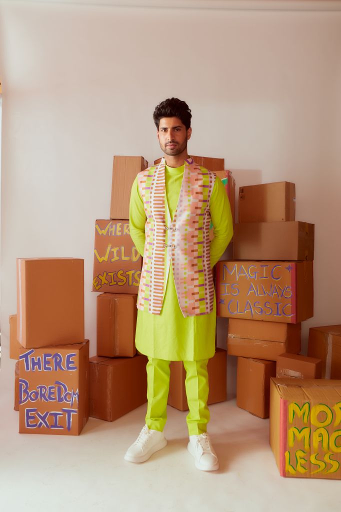 Neon Kurta with Shoulder Buttons Detailng, Straight Pants and Printed Bandi